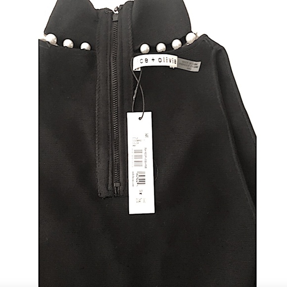 Annalee Mock Neck Halter  Alice + Olivia - Picture 6 of 13